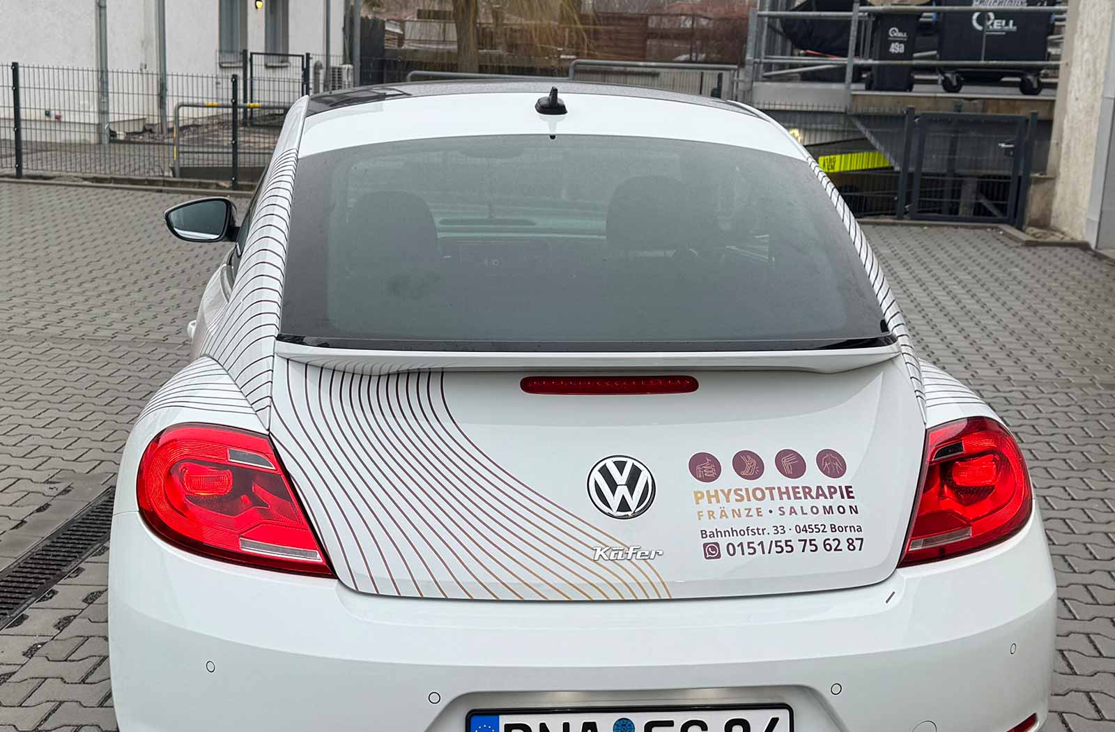 volkswagen-beetle-werbebeschriftung-physiotherapie-04