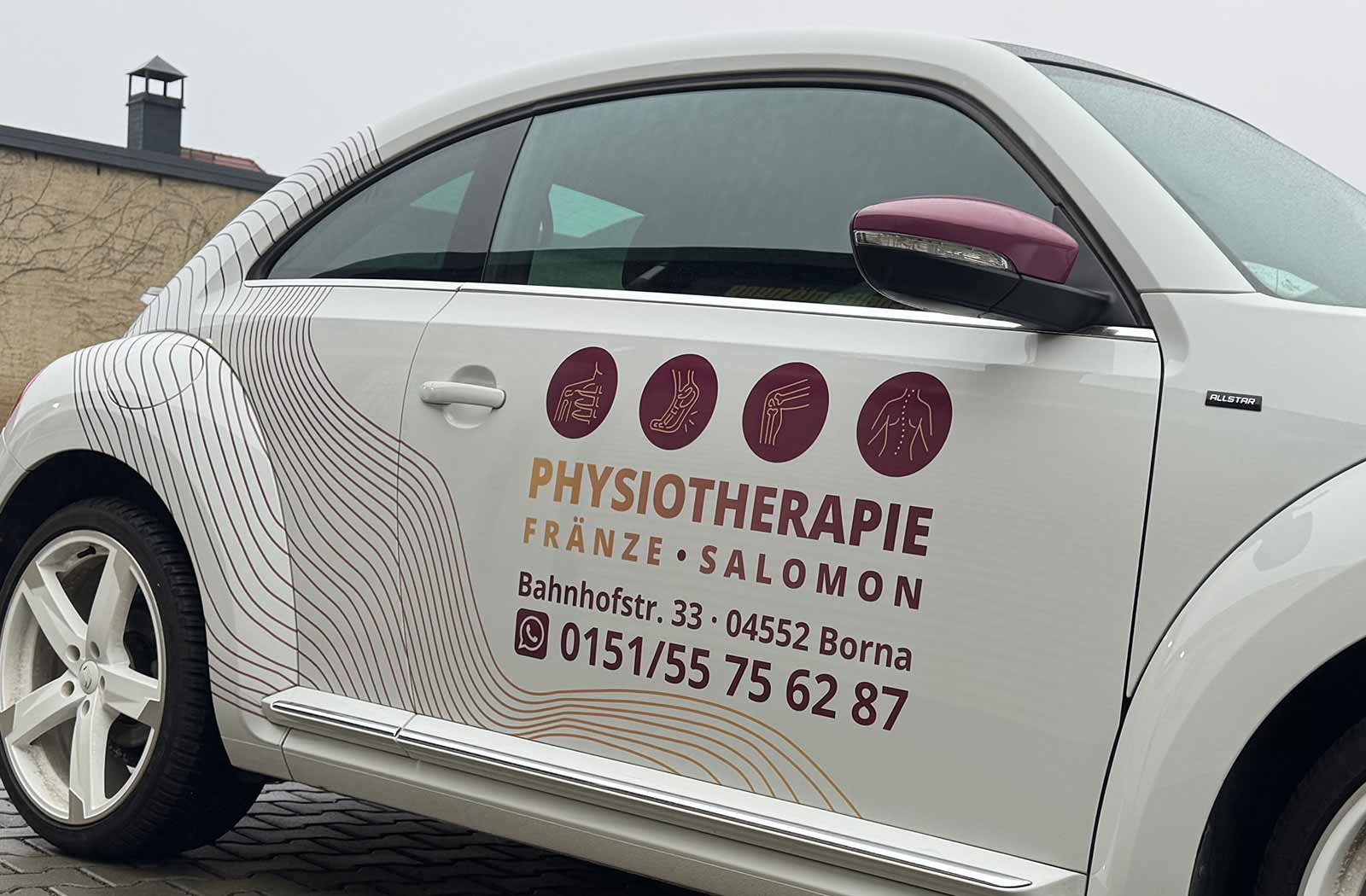 volkswagen-beetle-werbebeschriftung-physiotherapie-07