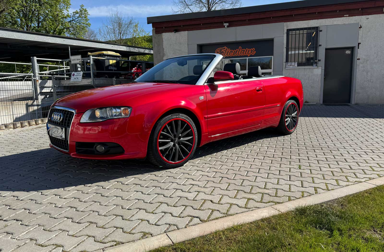Audi A4 Cabrio Oracal Lipstick Red Audi A4 Cabrio foliert Oracal Lipstick Red
