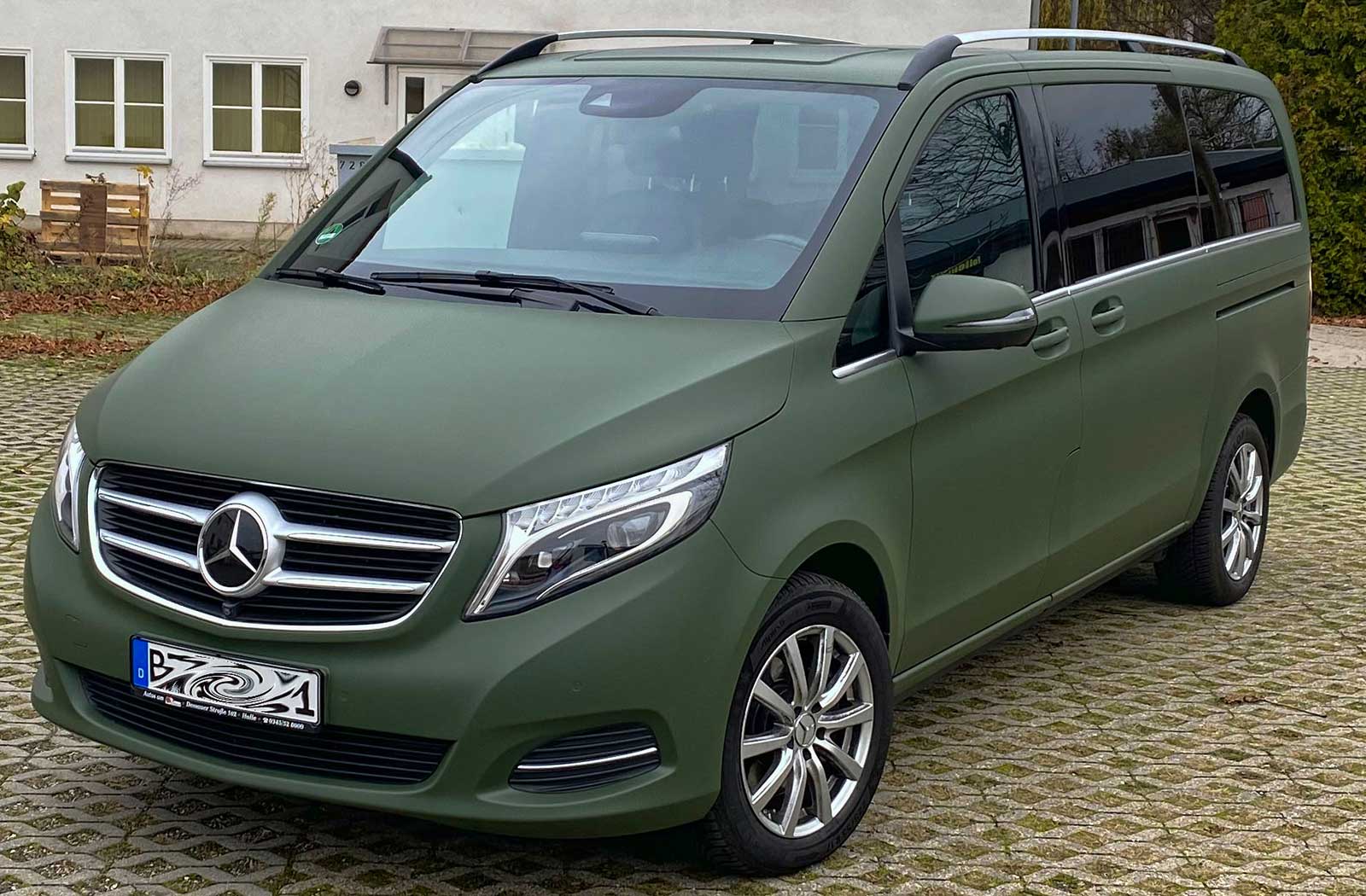 Mercedes Benz V-Klasse Avery SWF Olive Green Matte Mercedes Benz V-Klasse Avery SWF Olive Green Matte
